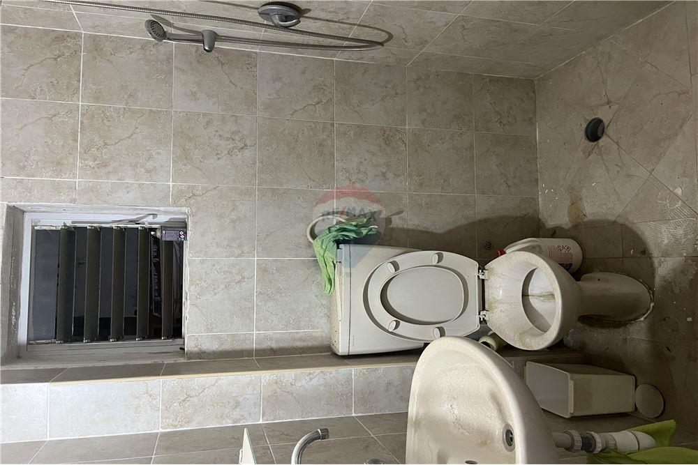 Apartment for Sale in Or Yehuda - Image 5