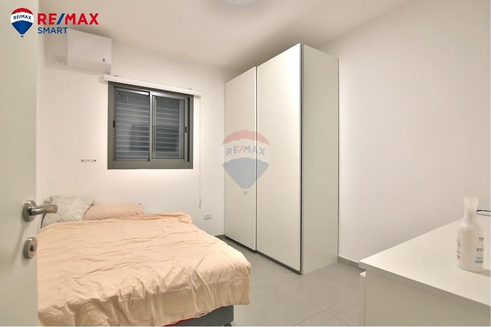 Apartment for Sale in קרית מוצקין - Image 4