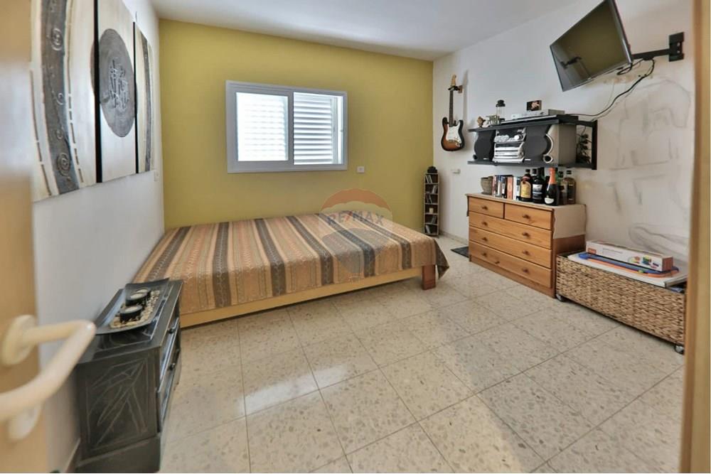 Apartment for Sale in קרית חיים - Image 5