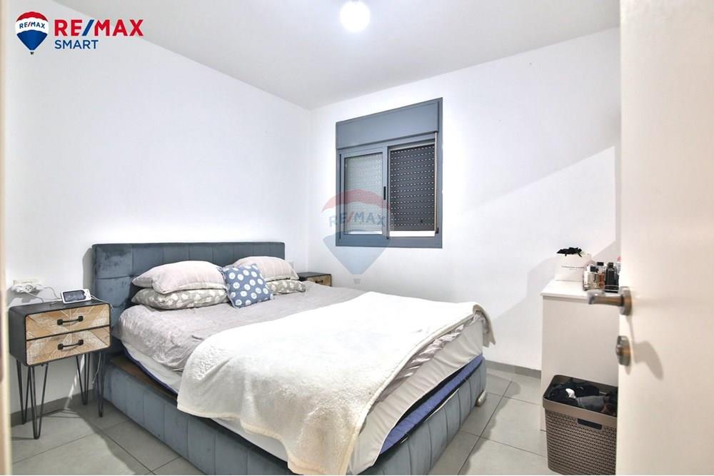 Apartment for Sale in קרית מוצקין - Image 7