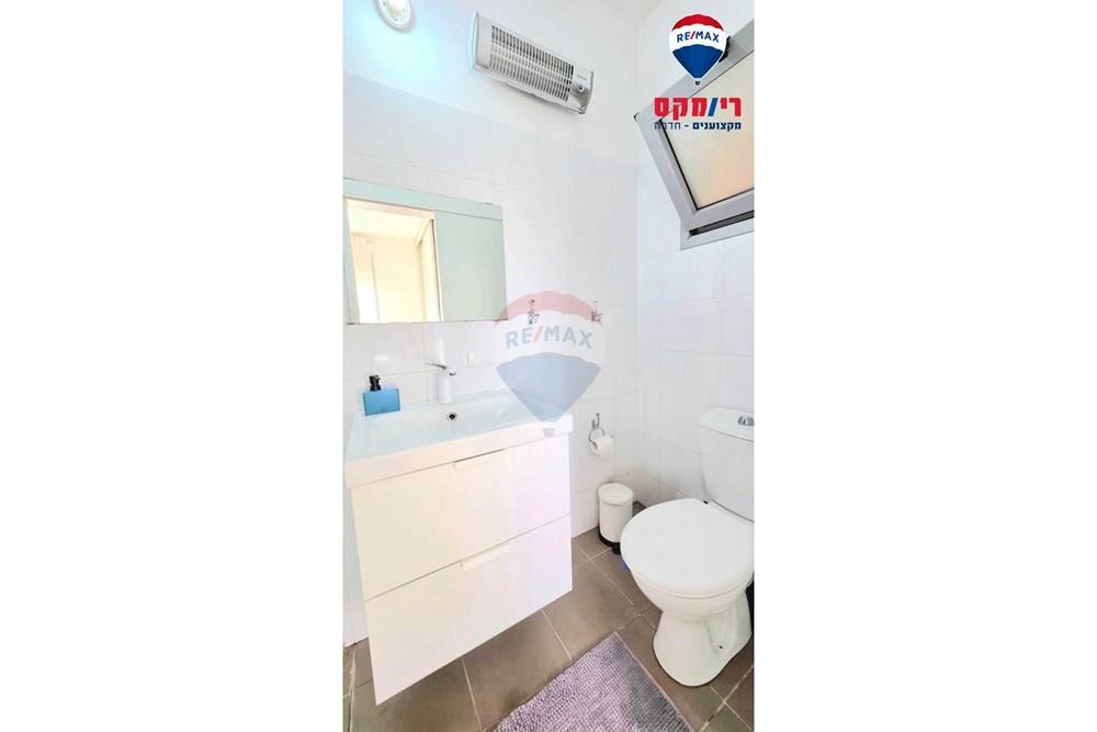 Apartment for Sale in Hadera - Image 3