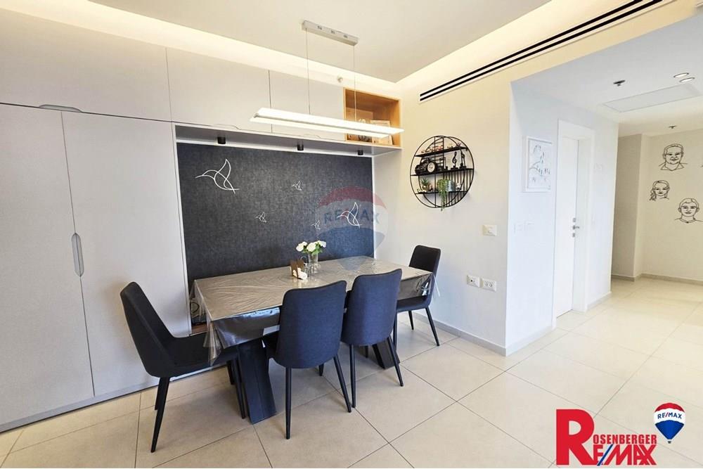Apartment for Sale in Rehovot - Image 5