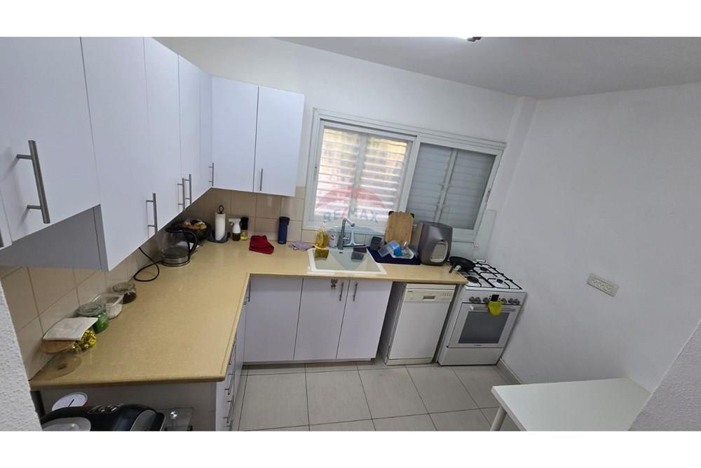 Apartment for Sale in Haifa - Image 6