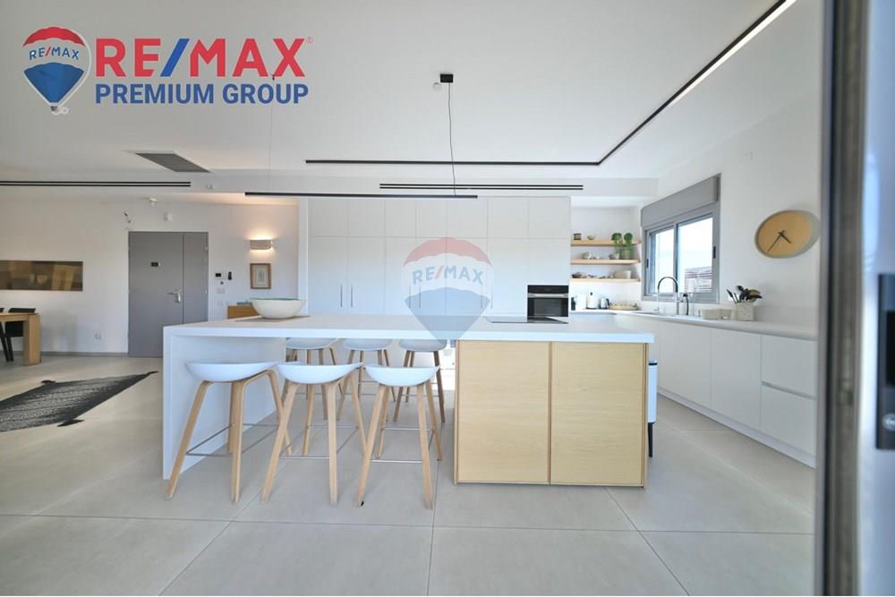 Apartment for Sale in שוהם - Image 7