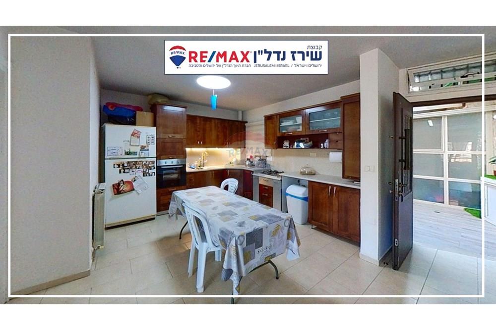 Apartment for Sale in Jerusalem - Image 6