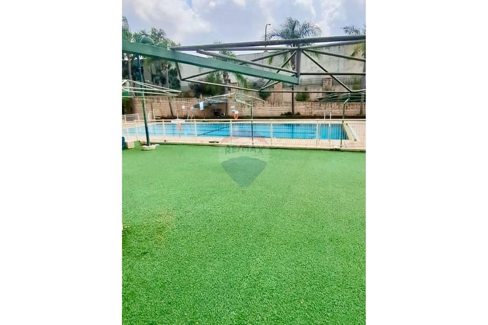 Apartment for Sale in Ra'anana - Image 1