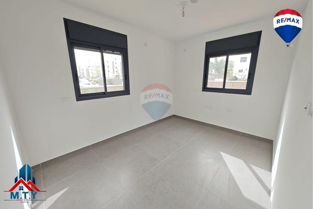 Apartment for Sale in Lod - Image 7