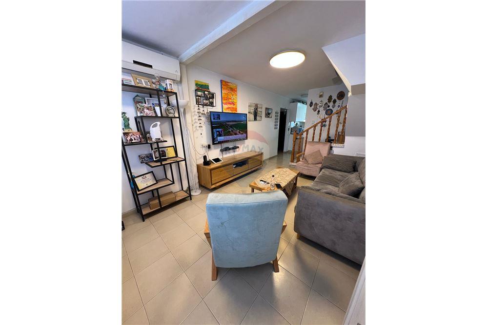 Apartment for Sale in Tel Aviv - Image 1