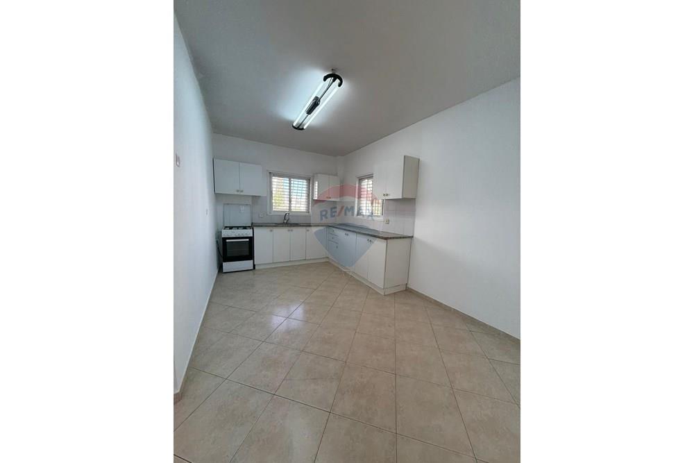Apartment for Sale in Petah Tikva - Image 7