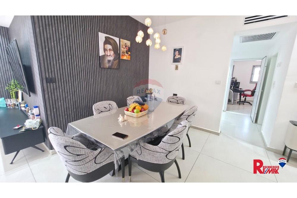 Apartment for Sale in Rishon LeZion - Image 2