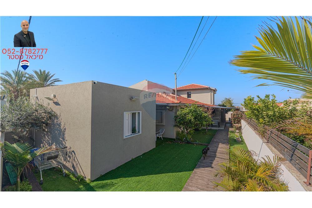 Apartment for Sale in Ashkelon - Image 1