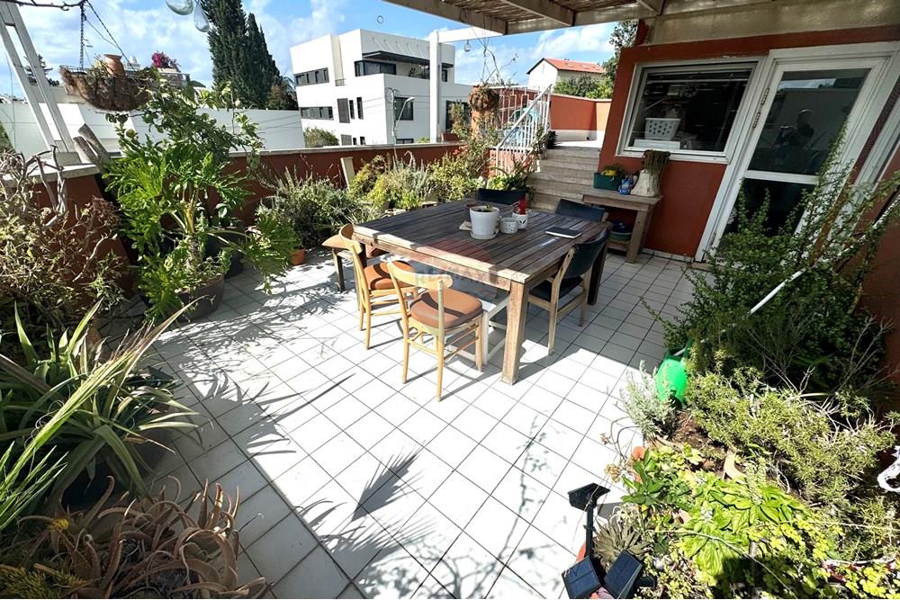 Apartment for Sale in Tel Aviv - Image 3