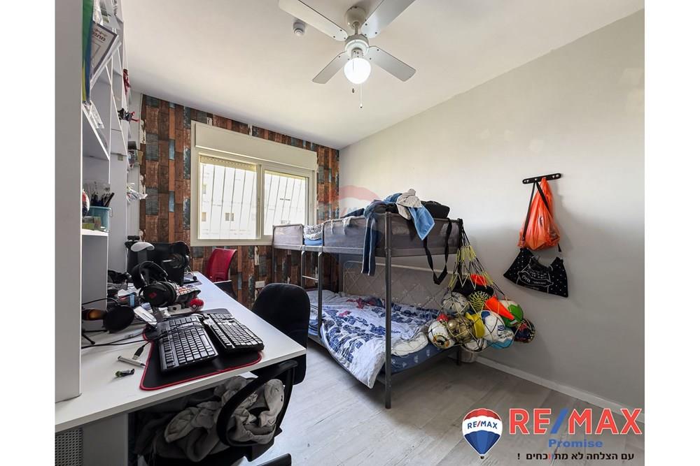 Apartment for Sale in Ashkelon - Image 4