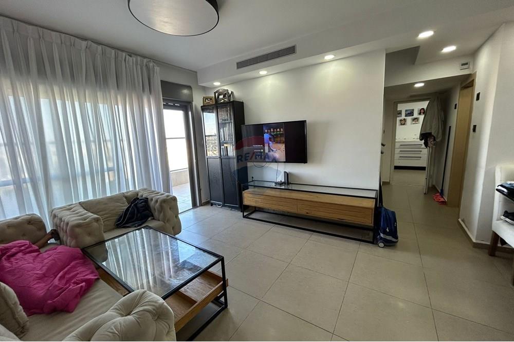 Apartment for Sale in Beer Sheva - Image 1