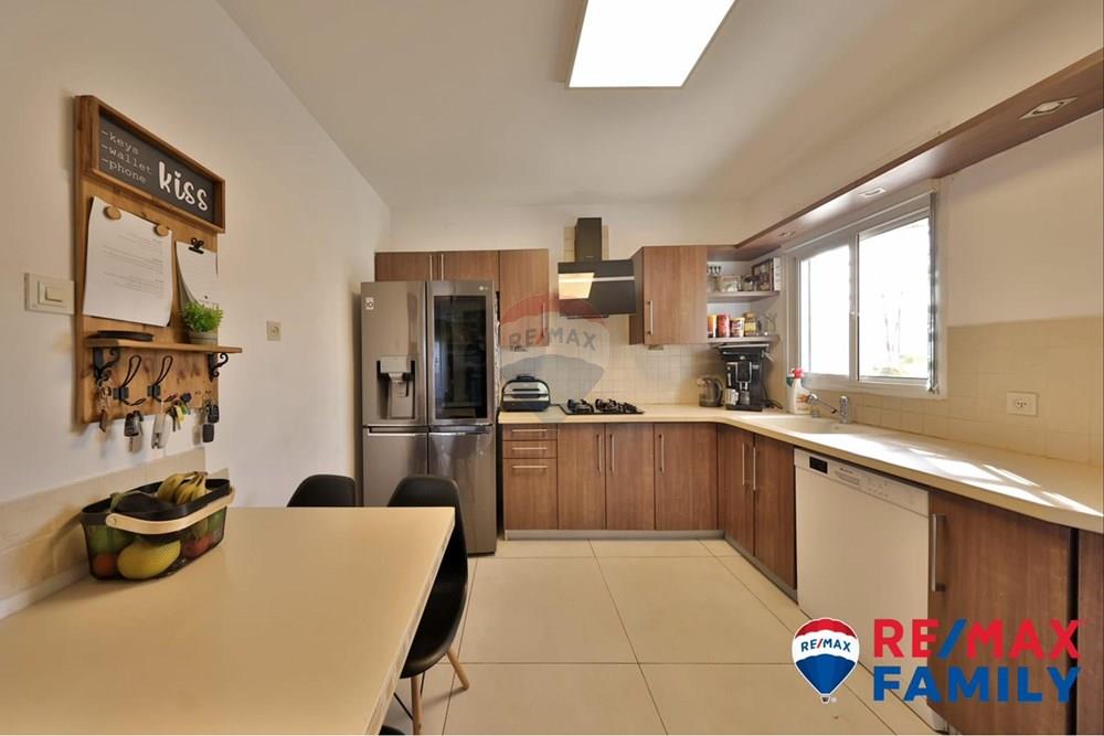 Apartment for Sale in קרית ביאליק - Image 5