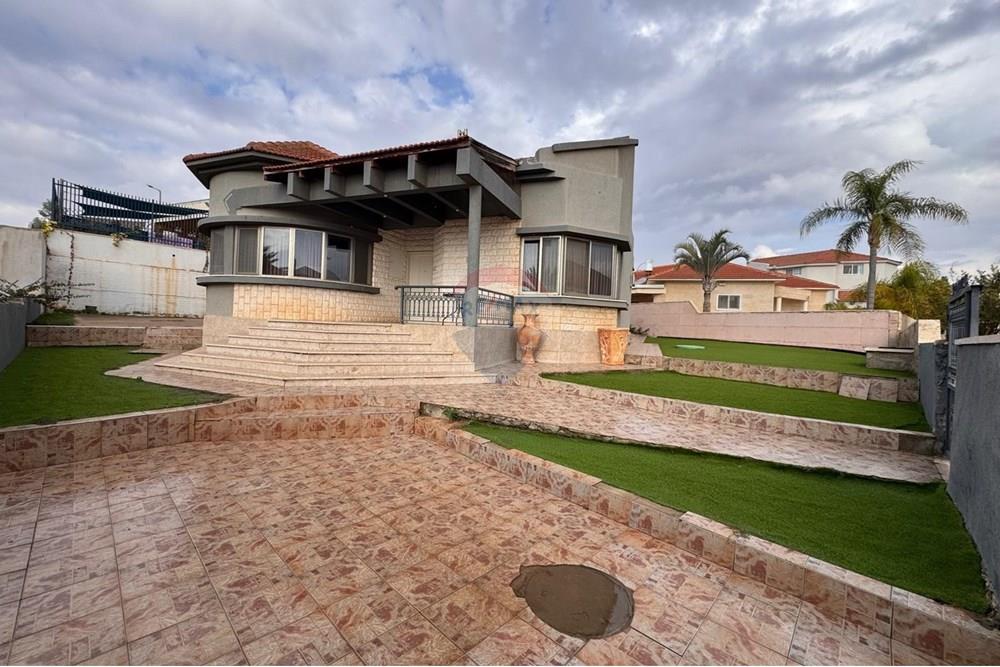 Apartment for Sale in Ofakim - Image 1