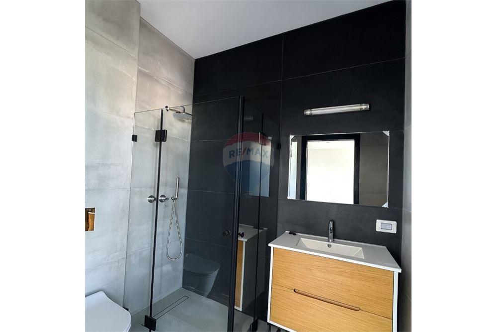 Apartment for Sale in Tel Aviv - Image 7