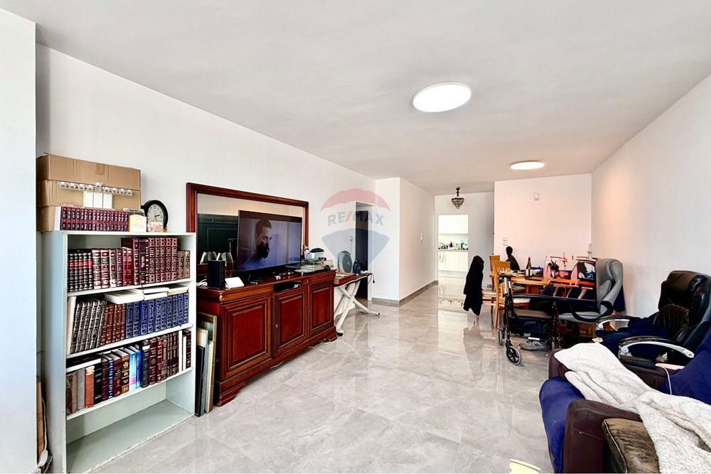 Apartment for Sale in Netanya - Image 6
