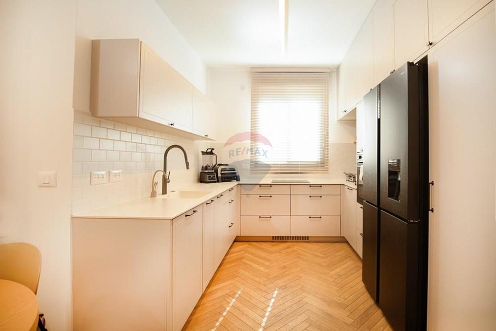 Apartment for Sale in Herzliya - Image 5