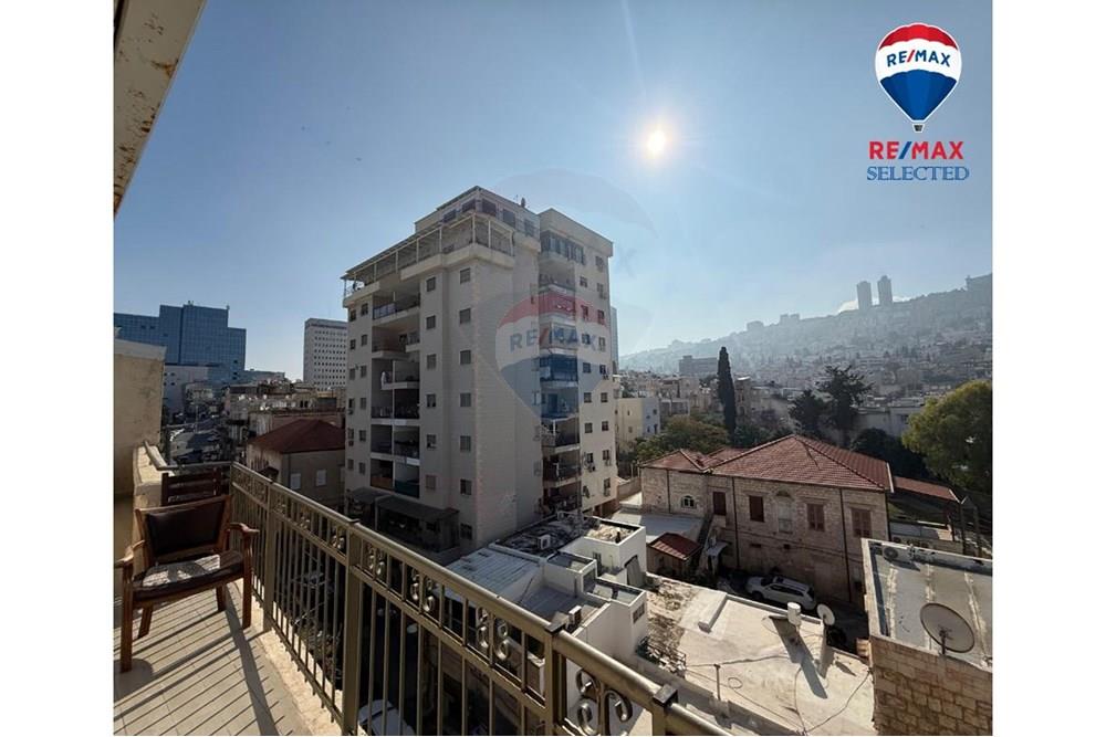 Apartment for Sale in Haifa - Image 2