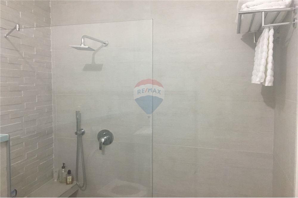 Apartment for Sale in Tel Aviv - Image 6