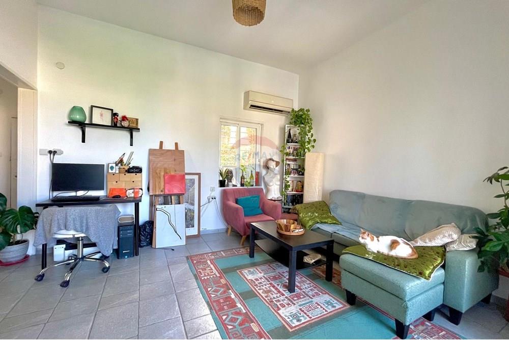 Apartment for Sale in Haifa - Image 3