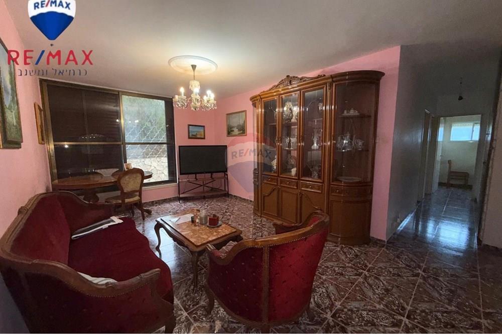 Apartment for Sale in Karmiel - Image 1