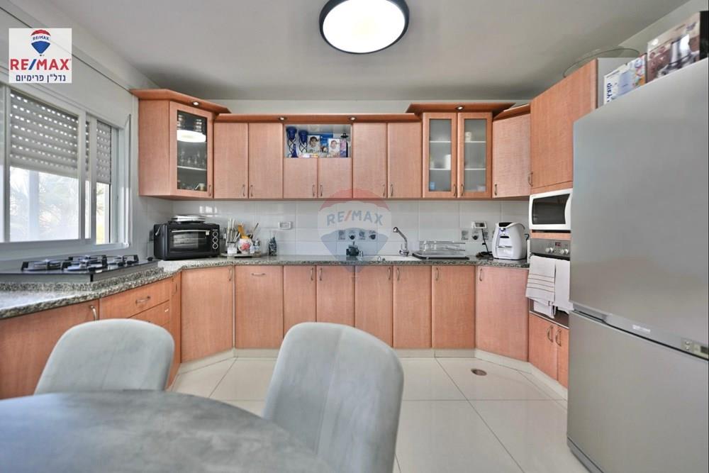 Apartment for Sale in שוהם - Image 7