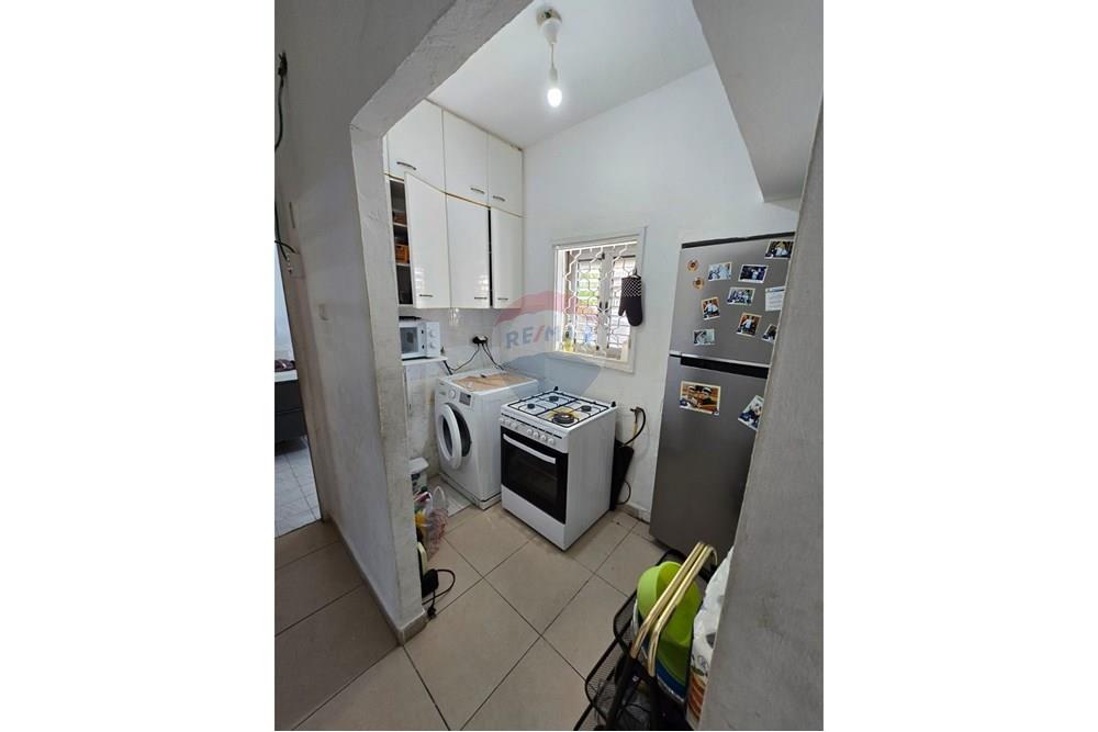 Apartment for Sale in Bat Yam - Image 5
