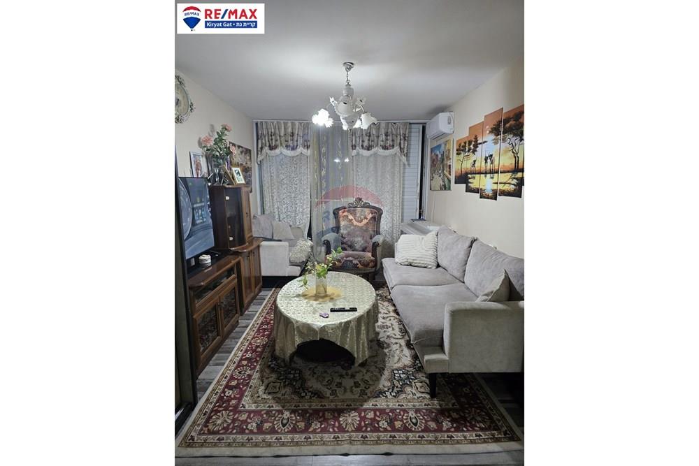 Apartment for Sale in Ashkelon - Image 2