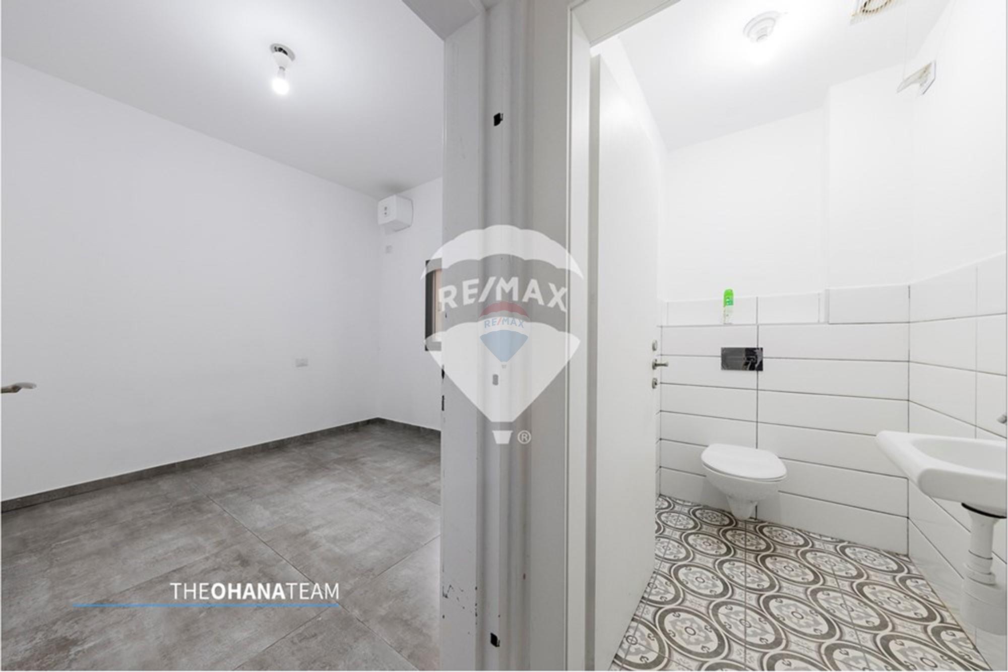 Apartment for Sale in Netanya - Image 2
