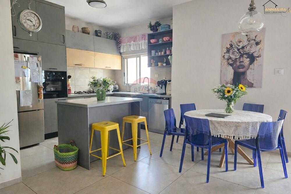 Apartment for Sale in מעלות - Image 4