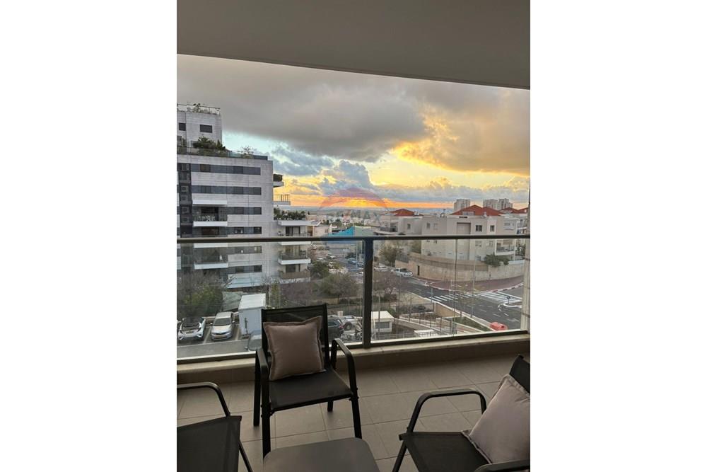 Apartment for Sale in Modi'in - Image 5