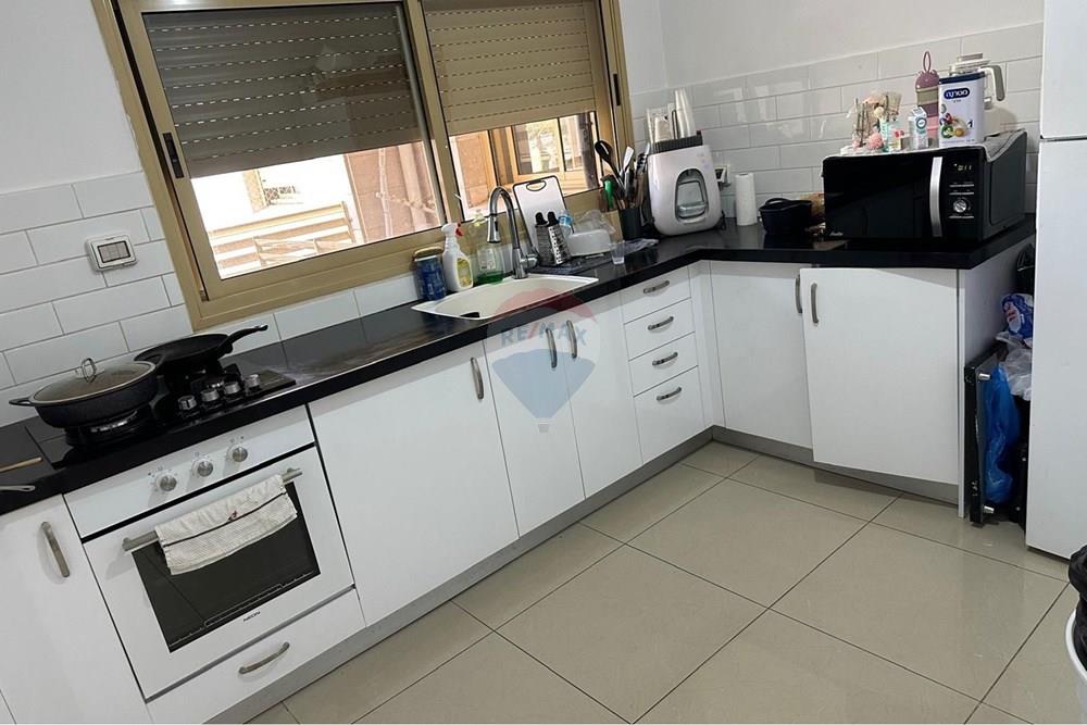 Apartment for Sale in Ashkelon - Image 2