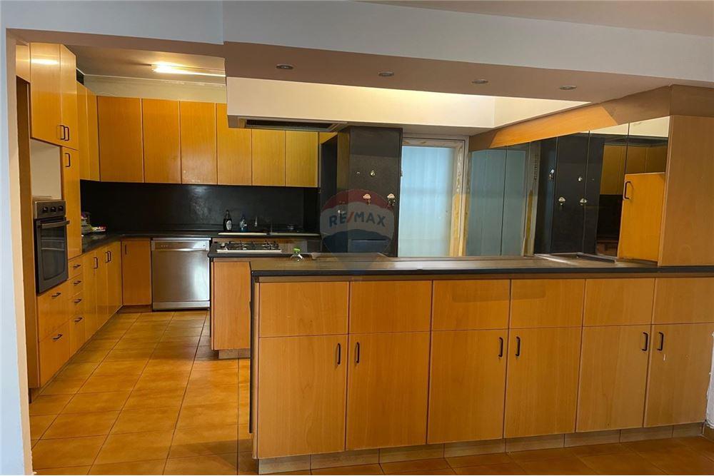 Apartment for Sale in Ramat HaSharon - Image 3