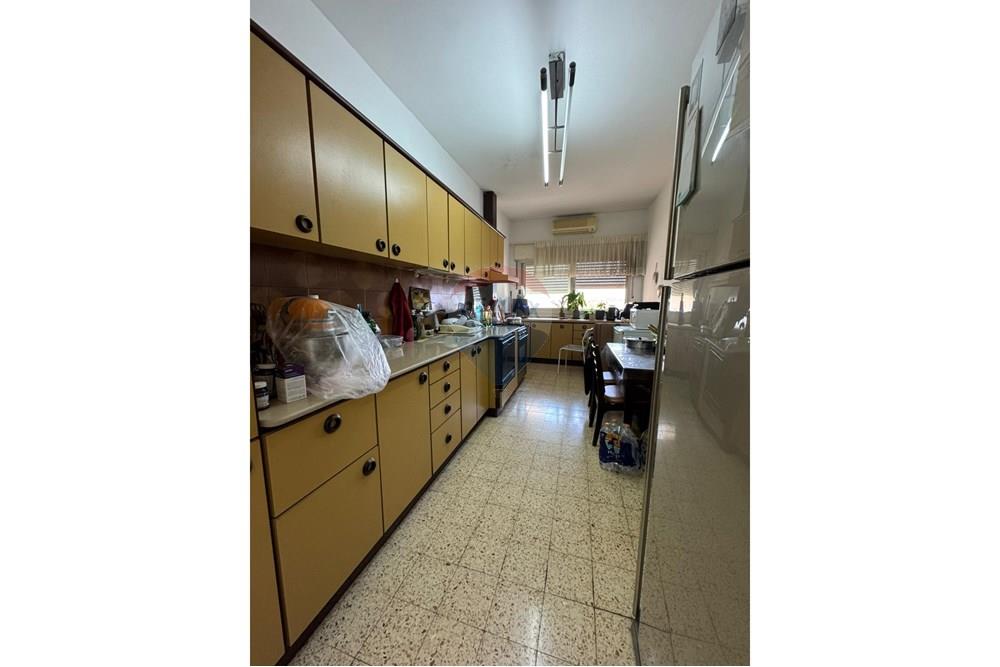 Apartment for Sale in קרית ביאליק - Image 4
