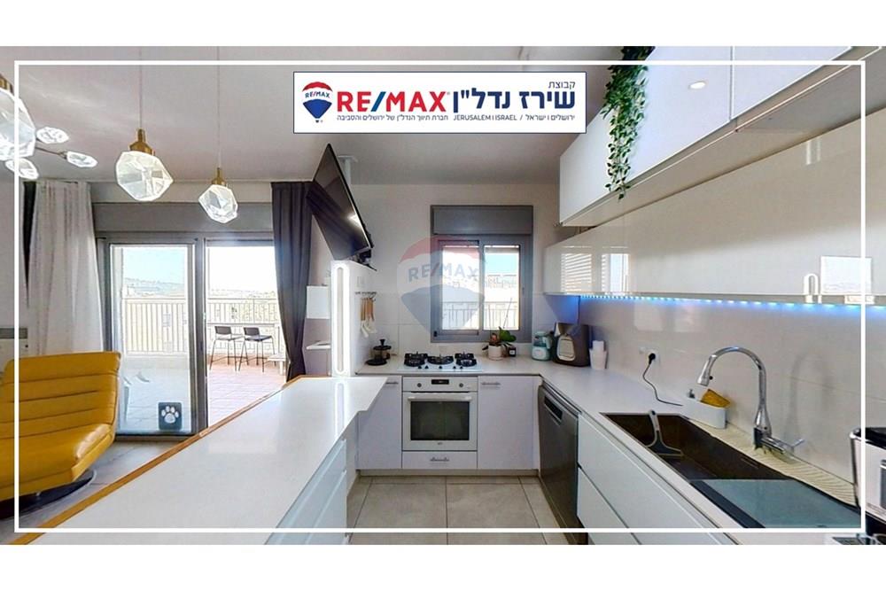 Apartment for Sale in Jerusalem - Image 5