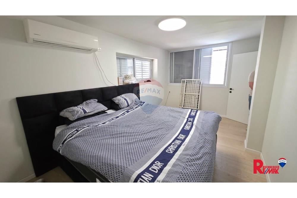 Apartment for Sale in Rishon LeZion - Image 6