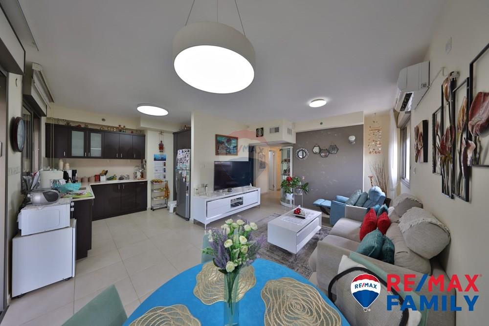 Apartment for Sale in קרית שמואל - Image 2
