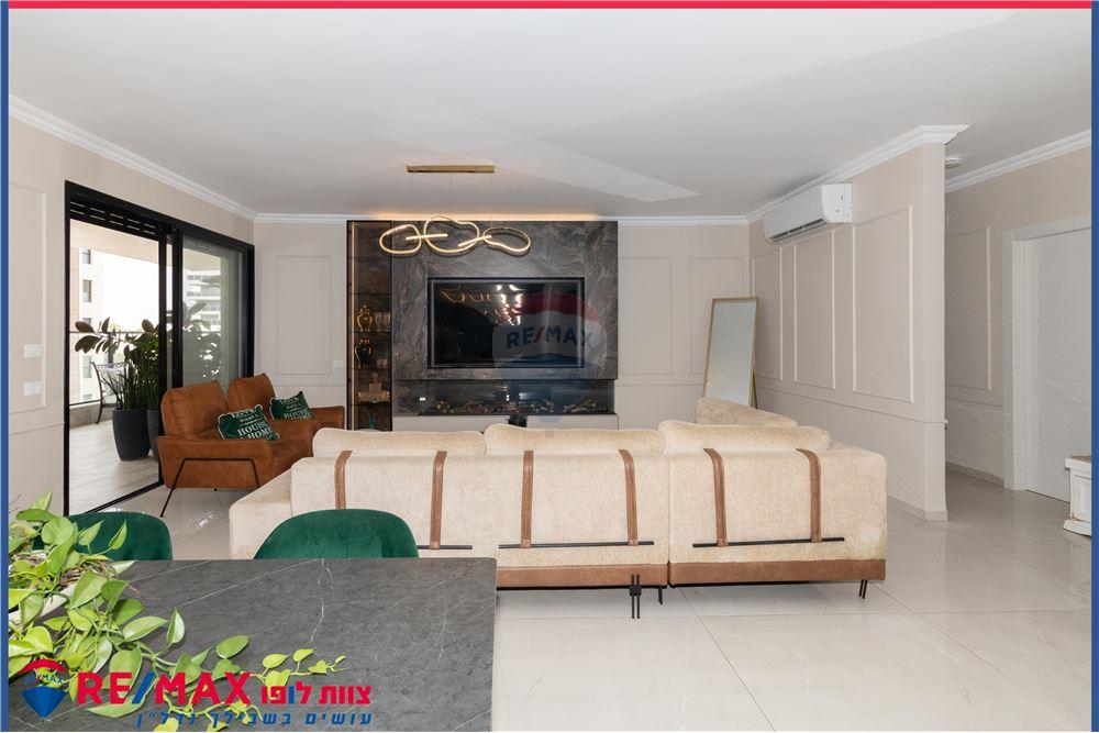 Apartment for Sale in Afula - Image 6