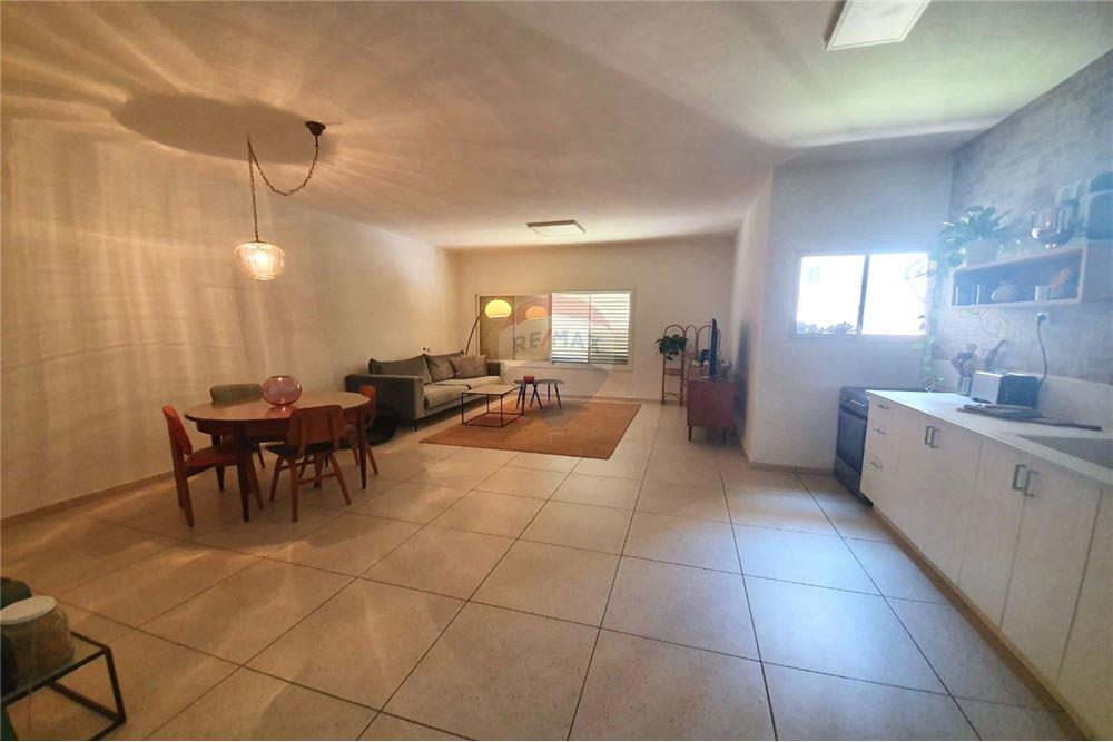 Apartment for Sale in Afula - Image 5