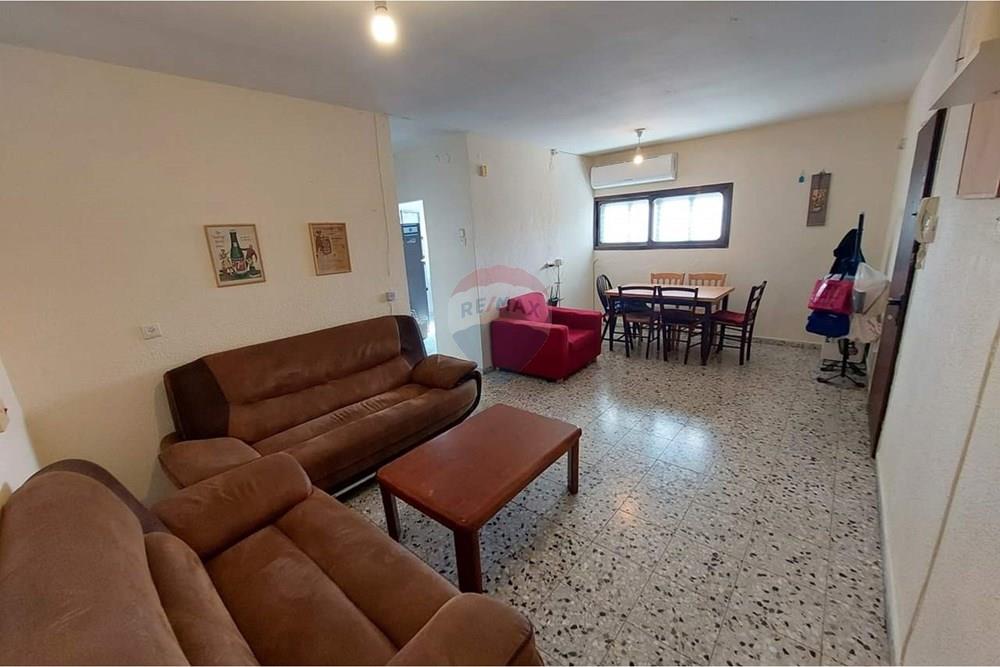 Apartment for Sale in Beer Sheva - Image 1