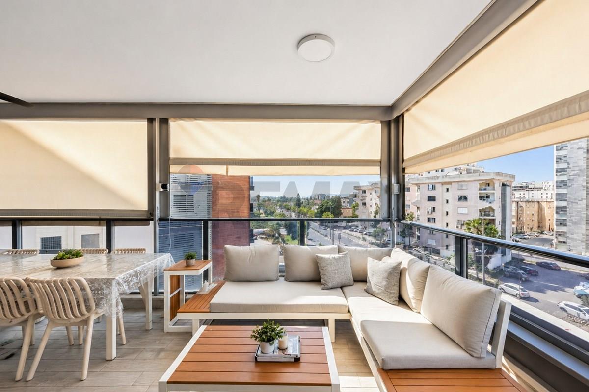 Apartment for Sale in Afula - Image 1