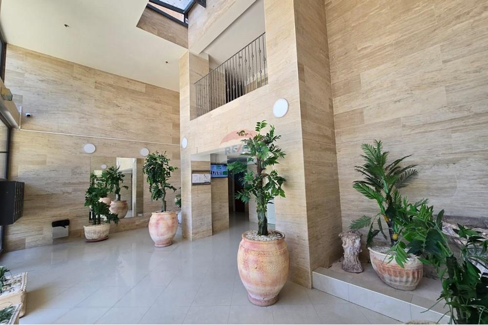 Apartment for Sale in קרית גת - Image 4