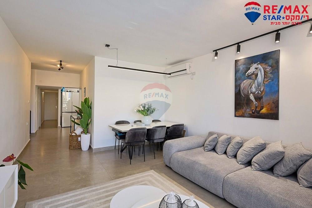 Apartment for Sale in Herzliya - Image 1