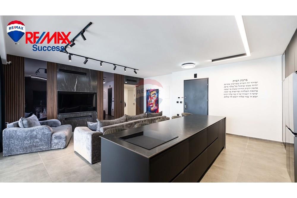 Apartment for Sale in Ramla - Image 3
