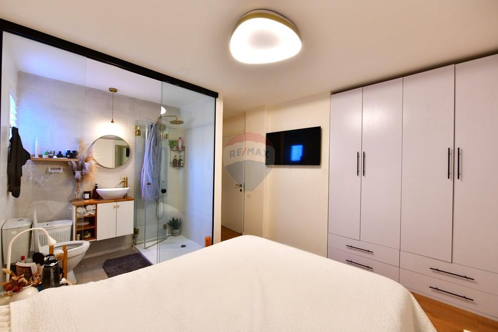 Apartment for Sale in קרית אונו - Image 6