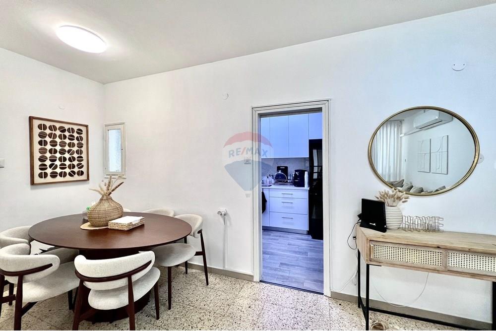 Apartment for Sale in Netanya - Image 3