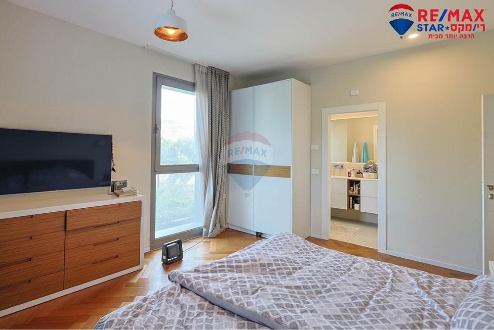 Apartment for Sale in Herzliya - Image 7