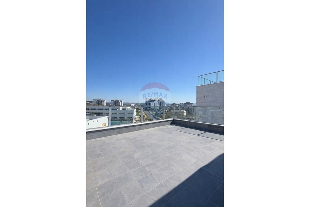 Apartment for Sale in חריש - Image 1